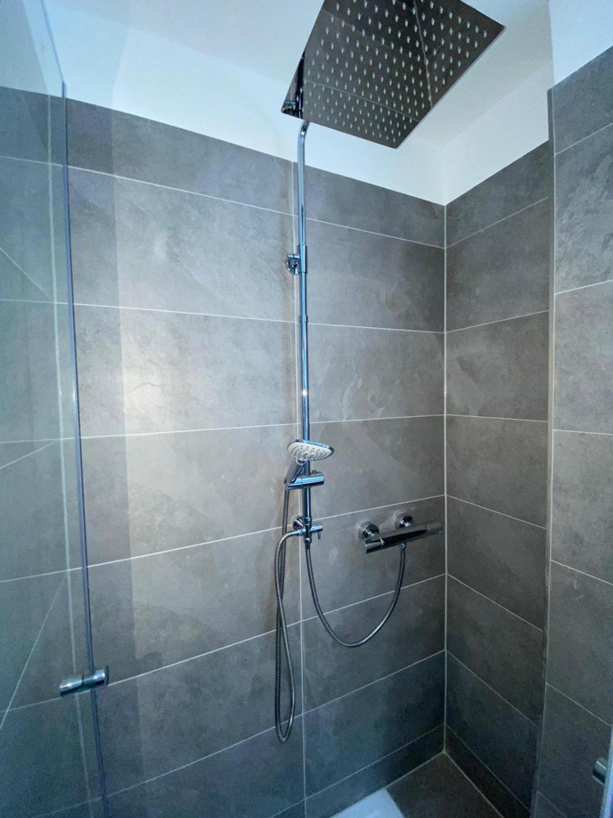 Luxus Apartment With Balcony Ντόρτμουντ Εξωτερικό φωτογραφία